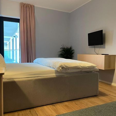 Parlament Fancy Apartments Bucureşti Ngoại thất bức ảnh