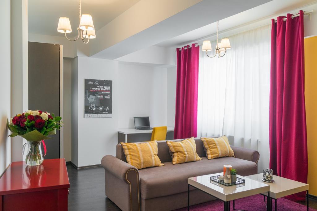 Parlament Fancy Apartments Bucureşti Ngoại thất bức ảnh